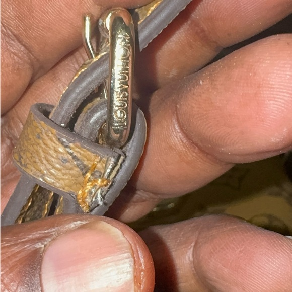 Louis Vuitton Monogram Box Bag in Brown with Gold Hardware - Picture 9 of 10